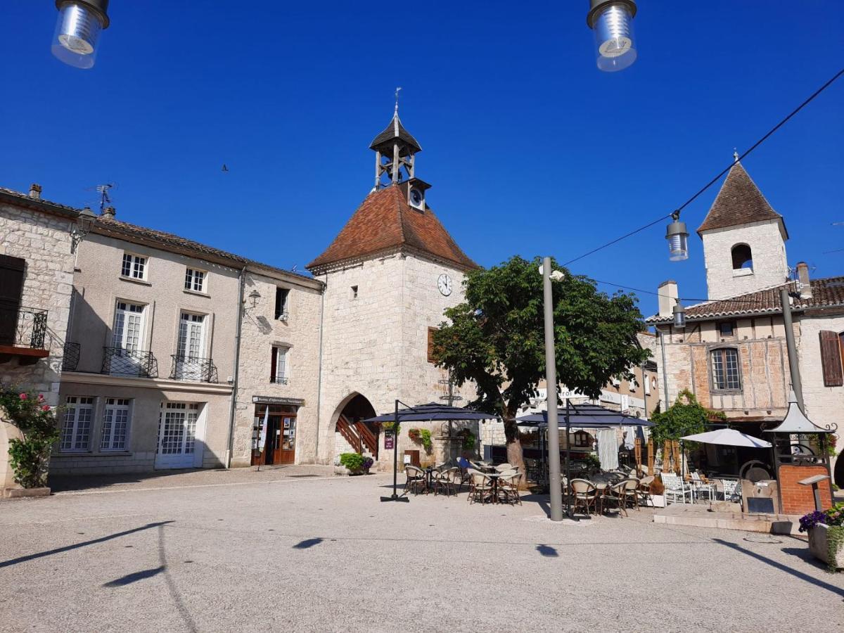 Manoir Le Moulinal47 - Vue Panoramique Ξενοδοχείο Courbiac Εξωτερικό φωτογραφία