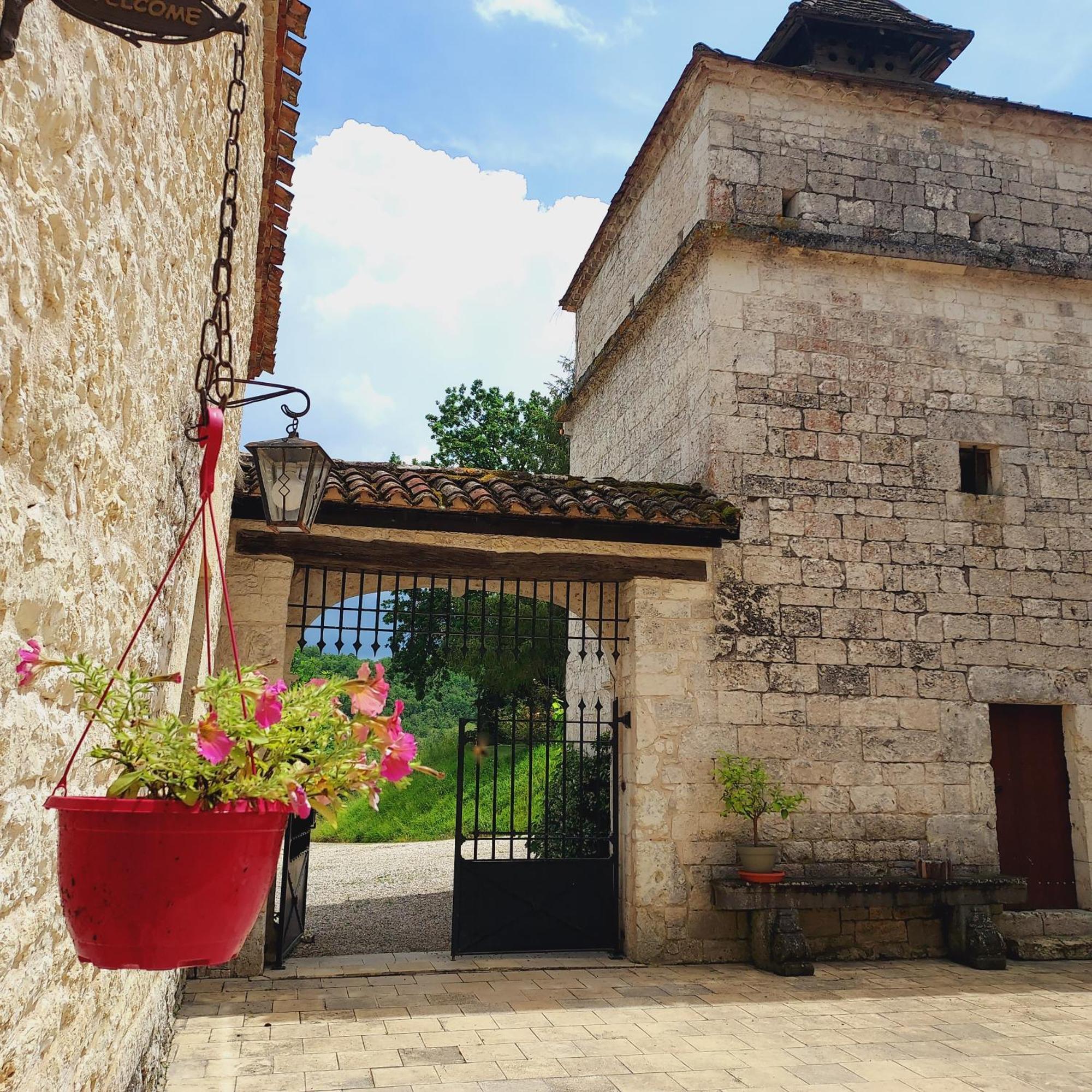 Manoir Le Moulinal47 - Vue Panoramique Ξενοδοχείο Courbiac Εξωτερικό φωτογραφία